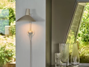 &Tradition HM12 Tripod Wall Light