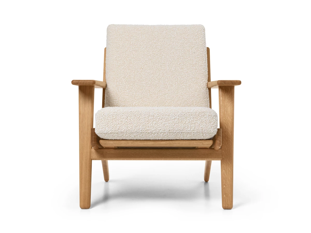 Carl Hansen & Son CH290 Lounge Chair