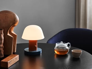 &Tradition SK11 In Between Dining Table