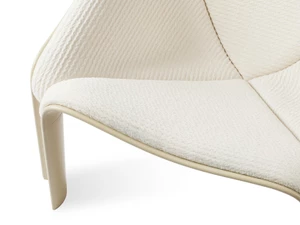 GUBI F300 Lounge Chair