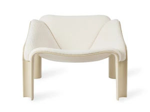 GUBI F300 Lounge Chair