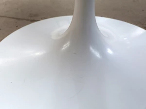 Knoll Studio Saarinen Tulip Dining Table - Ex-Display