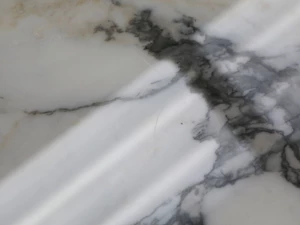 Knoll Studio Saarinen Tulip Dining Table - Ex-Display