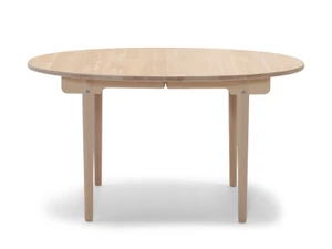 Carl Hansen & Son CH337 Dining Table - Ex-Display