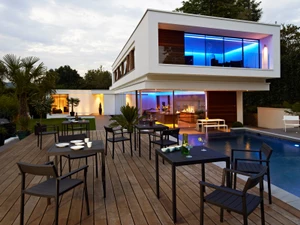 Case Furniture Eos Outdoor Square Table