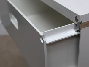 Magis Plus 3 Drawer Unit on Wheels - Ex-Display