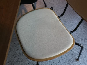 Carl Hansen & Son VLA26P Vega Chair - Upholstered - Ex-Display