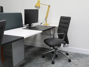 Vitra ID Trim Office Swivel Chair - Grey Frame - Ex-Display