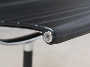 Vitra Eames EA 105 Aluminium Chair - Leather - Ex-Display