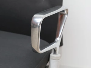 Vitra ID Trim Office Swivel Chair - Grey Frame - Ex-Display