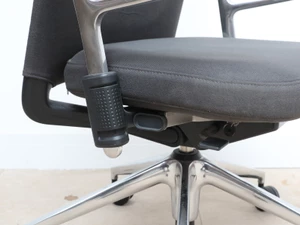 Vitra ID Trim Office Swivel Chair - Black Frame - Ex-Display
