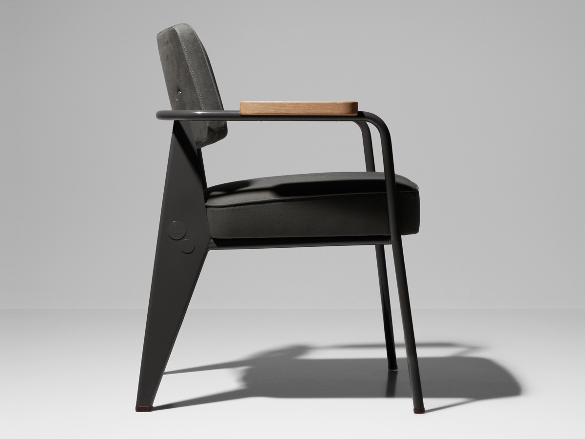 Prouvé RAW Special Edition Fauteuil Direction