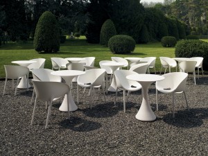 Driade Kissi Kissi Table