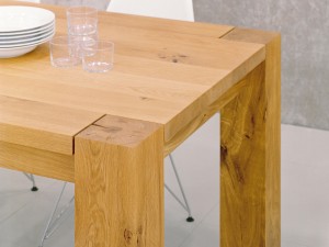 e15 TA04 Bigfoot Dining Table