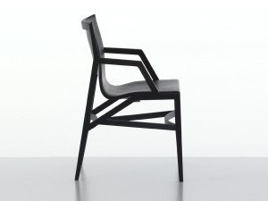 Cassina 472 Pilotta Armchair