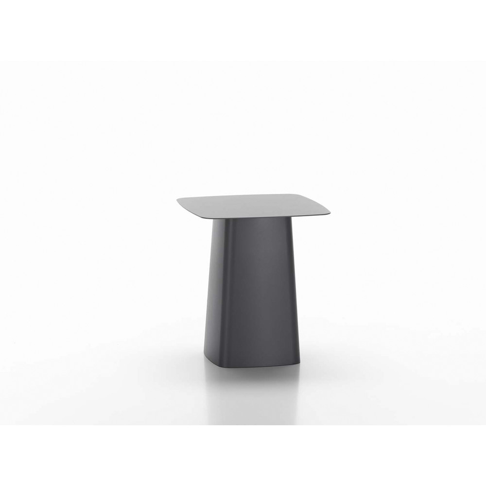 Buy the Vitra Metal Side Table Outdoor at nest.co.uk