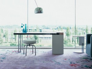 Cassina 516 Ospite Table