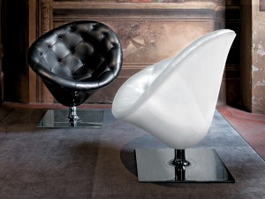 Driade Moor(e) Leather Armchair
