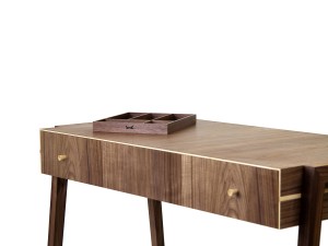 Young & Norgate Animate Desk