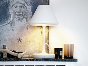 Louis Poulsen OJ Table Lamp