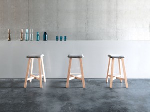 Punt Bevel Stool