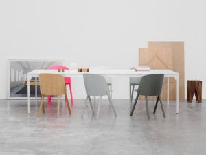 e15 CH05 This Side Chair