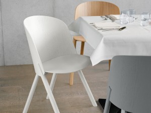 e15 CH05 This Side Chair