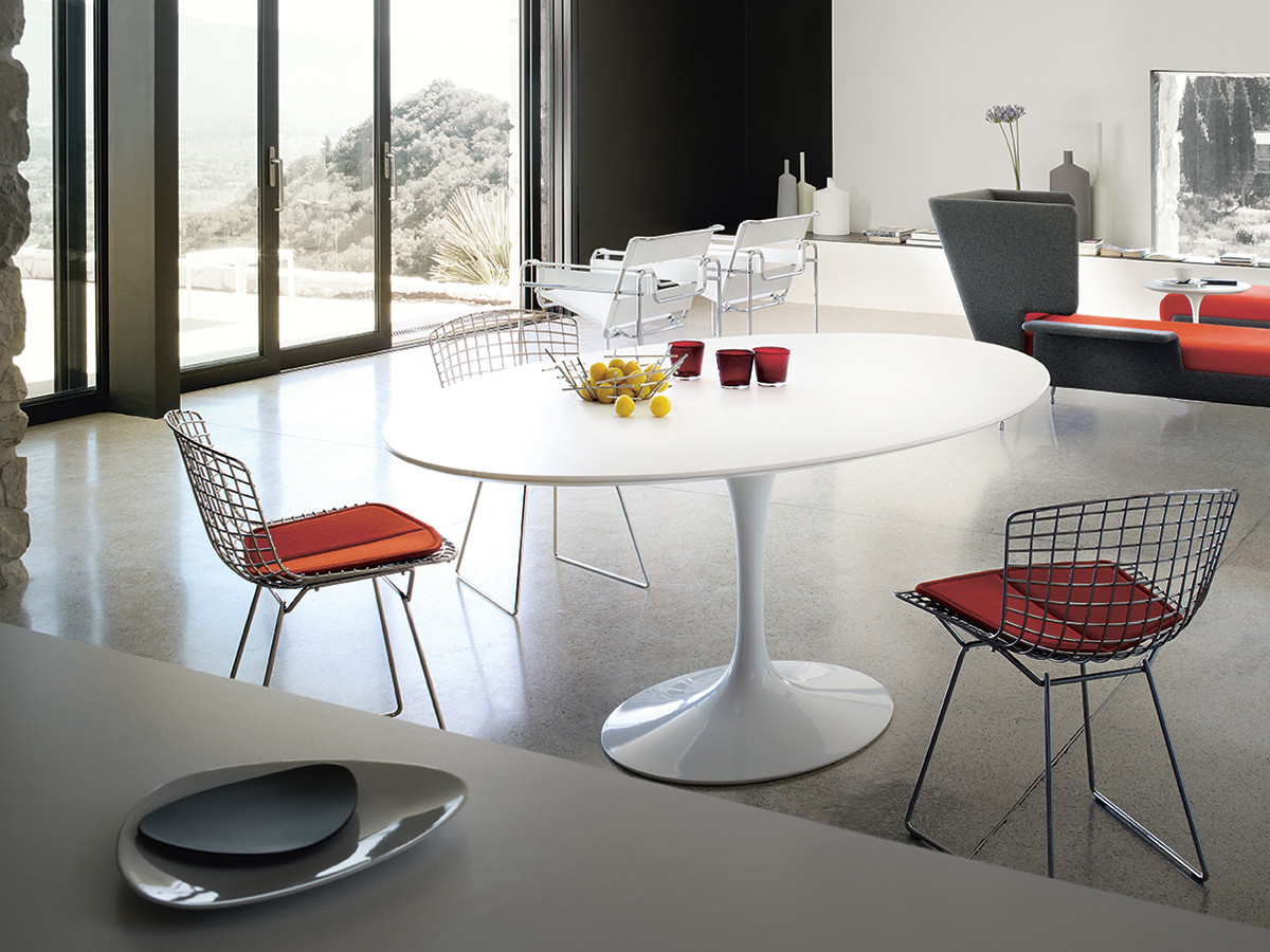 Buy the knoll saarinen tulip dining table oval at nest.co.uk Saarinen tulip table